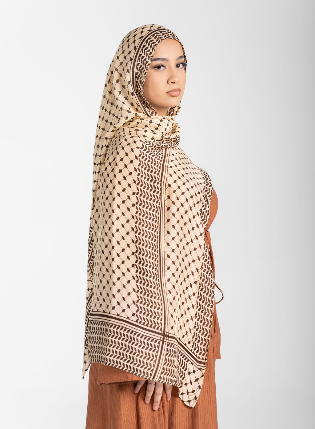 Keffiyeh hijab modal