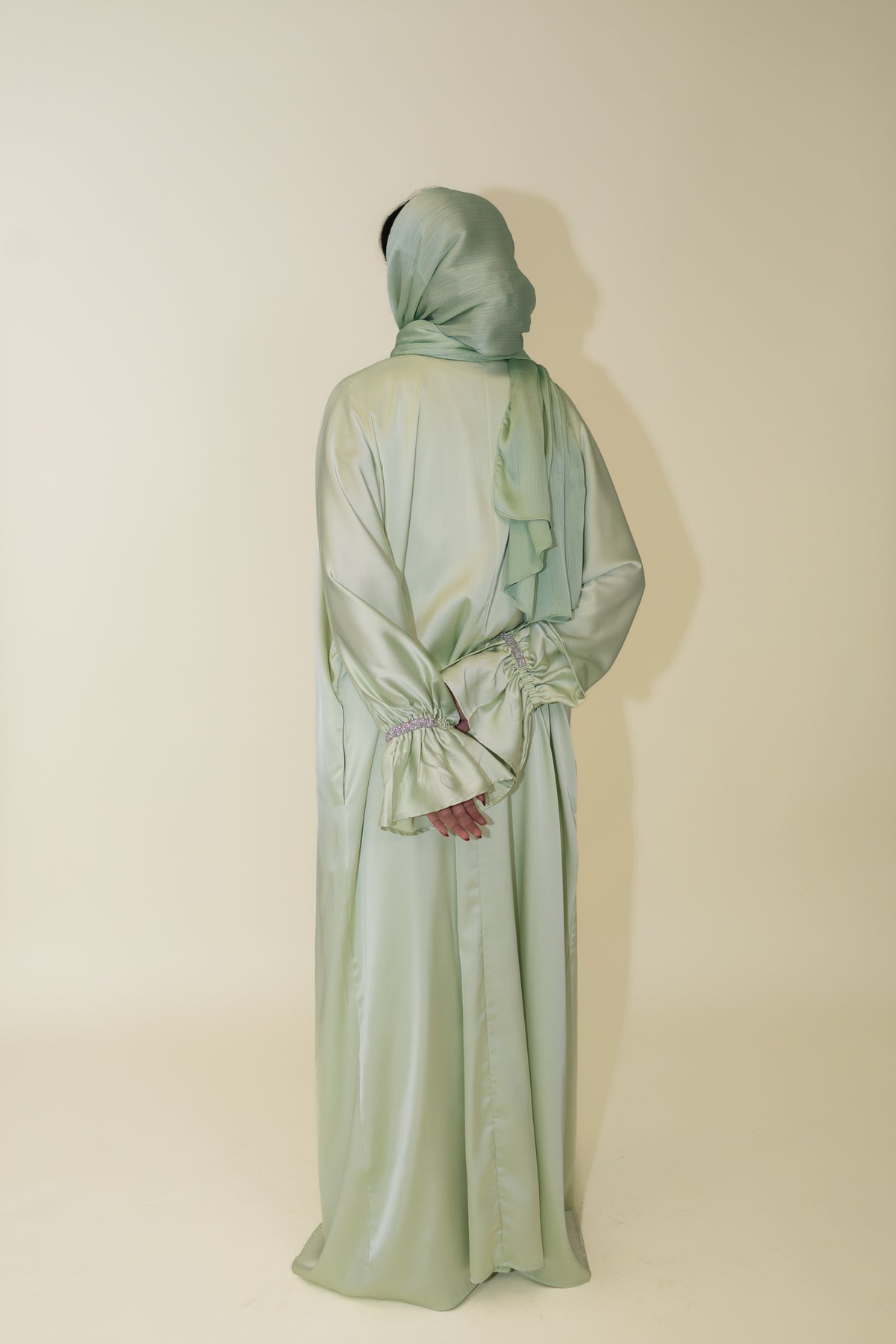 Jasmin Open Abaya Set With Inner Dress Modista Jasmin Open Abaya Set With Inner Dress Modista