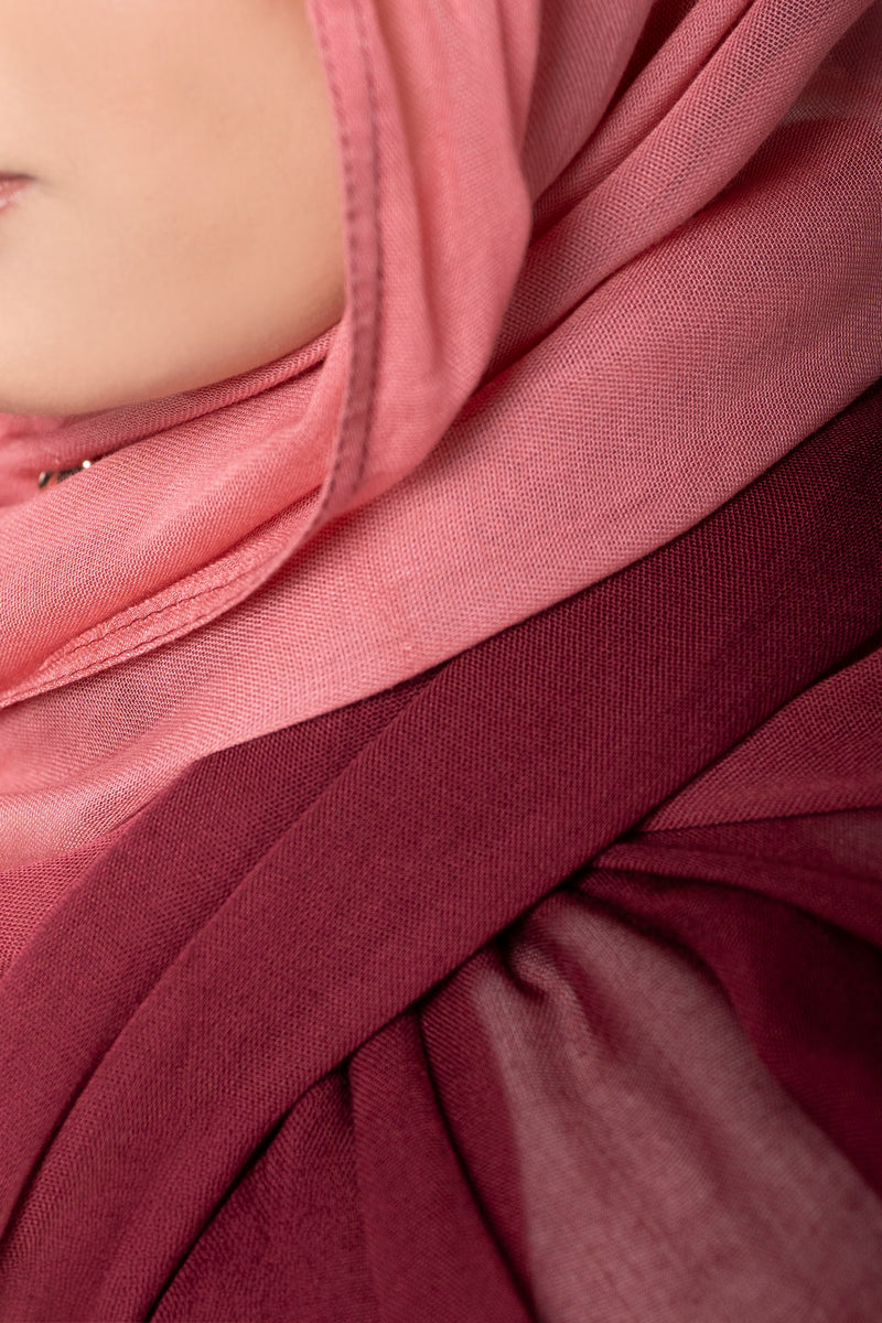 Modal Ombre Hijab - Pink/Maroon