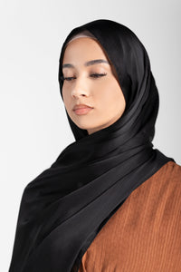 Satin Crinkle Hijab - Black