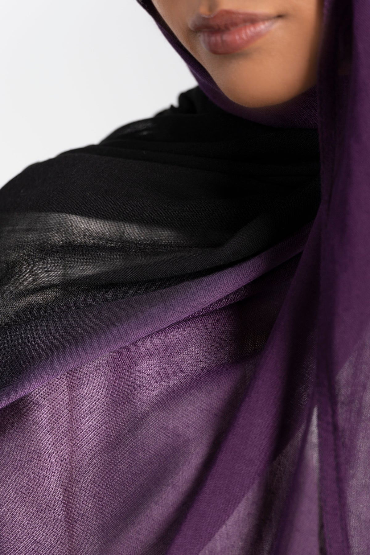 Modal Ombre Hijab - Black/Purple