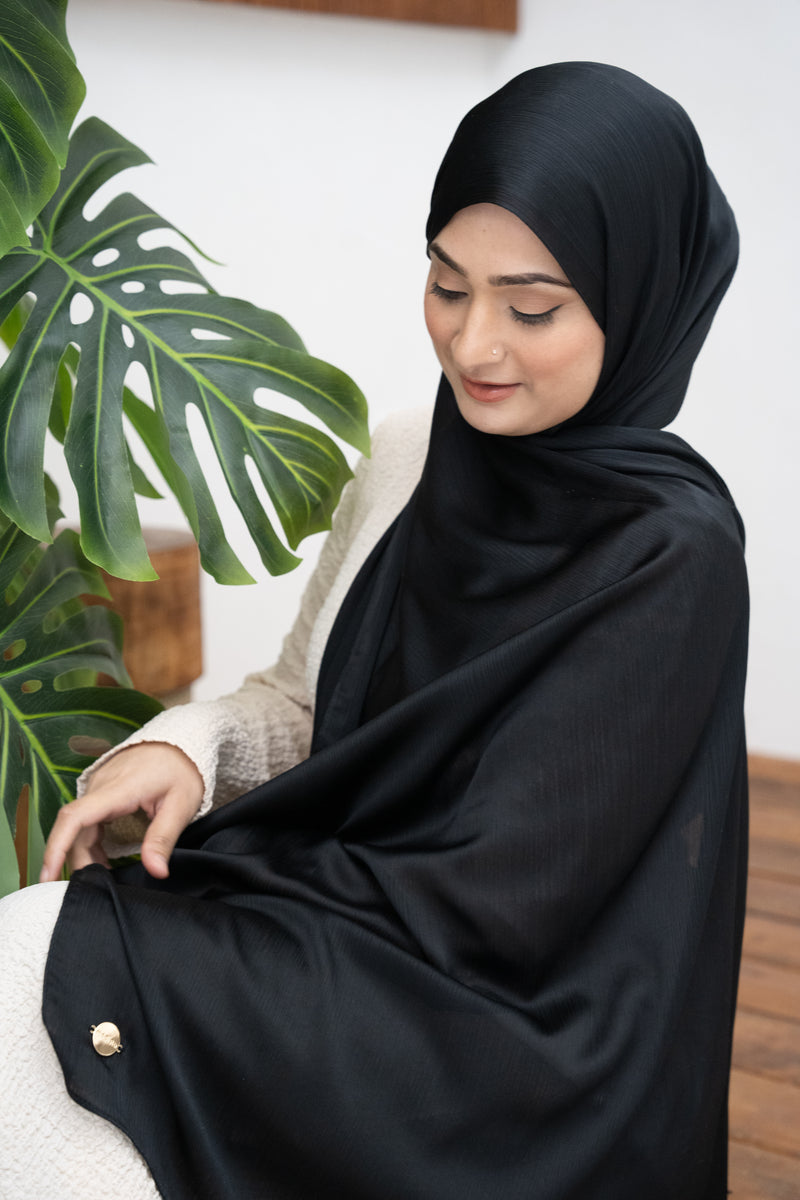 Satin Crinkle Hijab - black